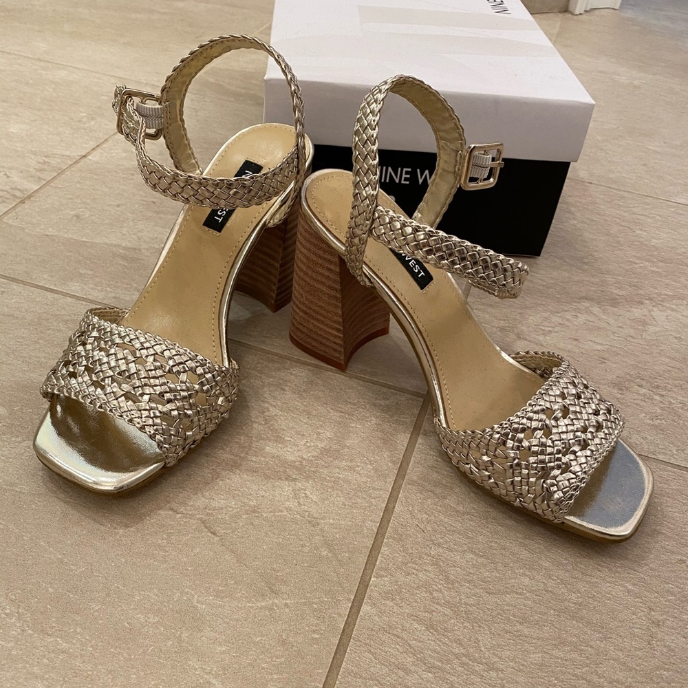 Nine West gold sandals, Never worn